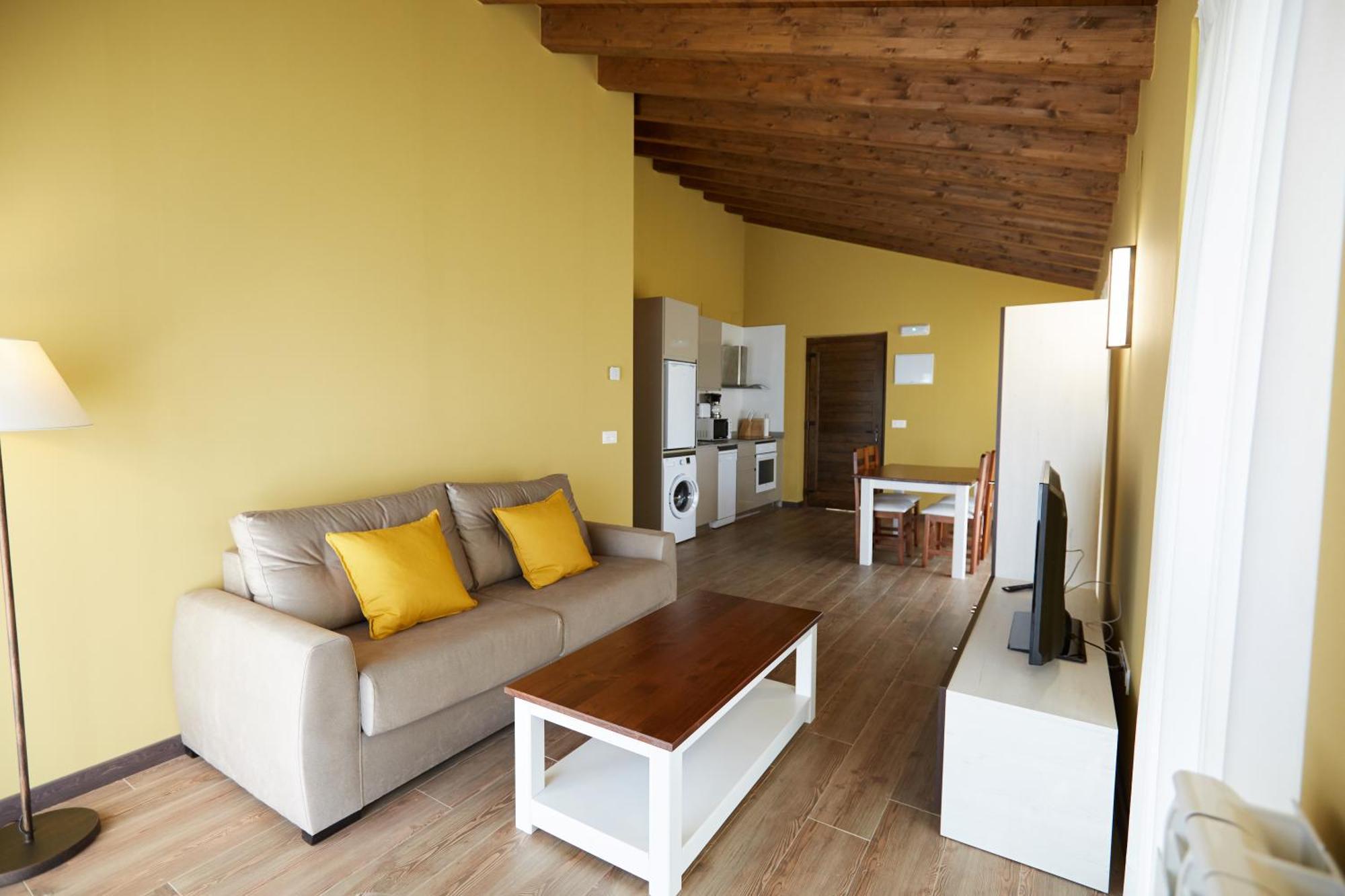 Apartamentos Rurales Casa La Piedra Collia Bagian luar foto