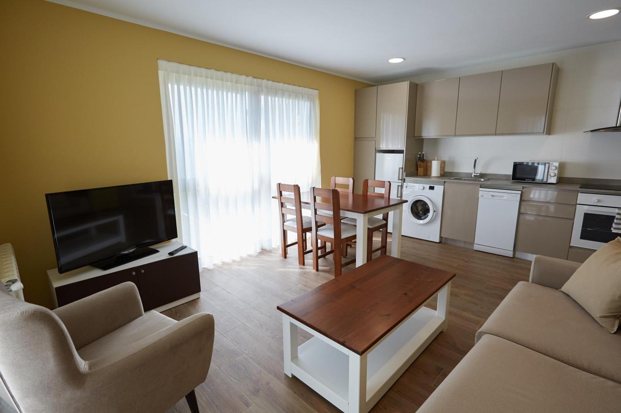 Apartamentos Rurales Casa La Piedra Collia Bagian luar foto